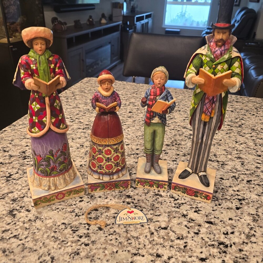 Jim Shore Heartwood Creek Carolers